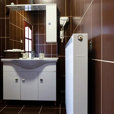 Apartament Piri Vendeghaz *